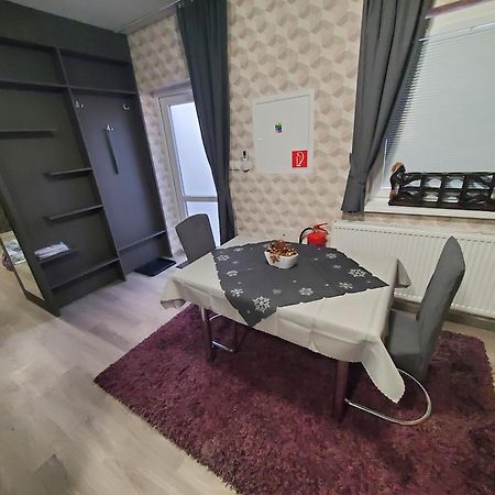 Valla Penzion & Restauracia مالاتسكي المظهر الخارجي الصورة